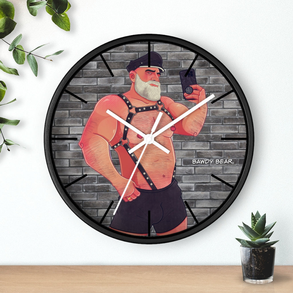"G" Bear Harness / Wall clock