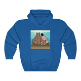 Bear Hug with Background / Unisex Heavy Blend™ Hooded Sweatshirt